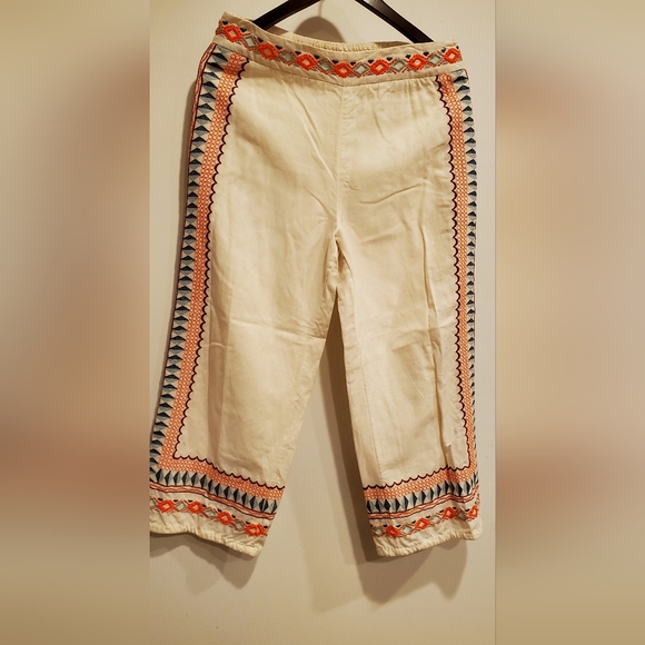 ANTHROPOLOGIE WOMEN'S CREAM ISLANDER EMBROIDERY STRAIGHT LEG CROP, SIZE 6. - Picture 5 of 10